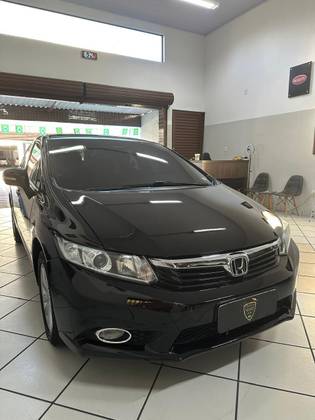 HONDA CIVIC 2.0 LXR 16V FLEX 4P AUTOMÁTICO HONDA CIVIC 2.0 LXR 16V FLEX 4P AUTOMÁTICO